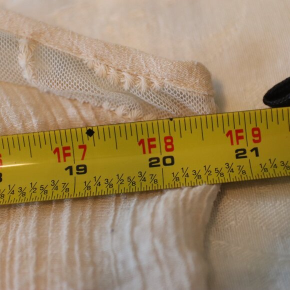 Adiva Lightweight Gauze Sheer Embroidered Sleeveless Blouse  XL Casual Summer - Picture 11 of 16